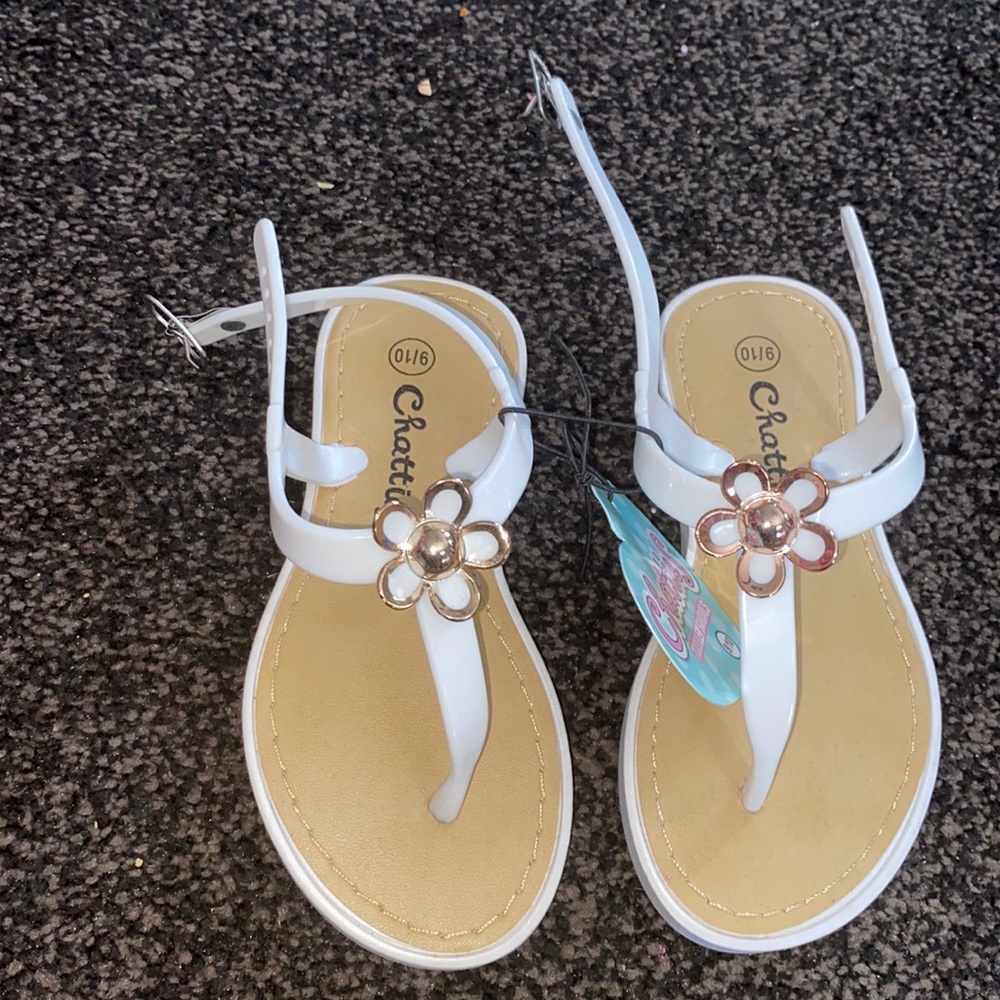 Summer sandals
